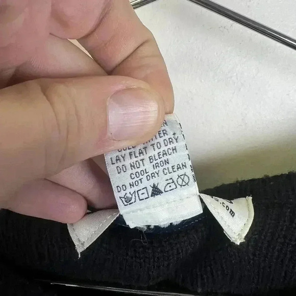 Appleseeds Black Autumn Cardigan with Embroidered Leaves and Harvest Design - Picture 4 of 4